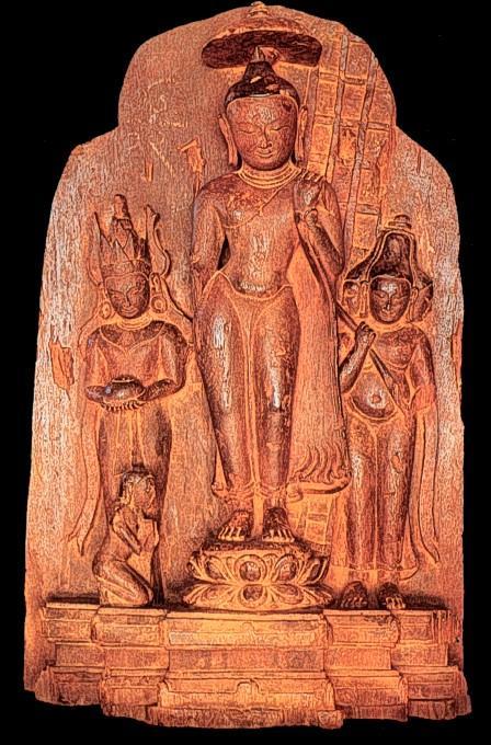 The depictions of the Buddha Descending from the Trāyastriṃśa Heaven deva scene known in Pāḷi as Deva Rohaṇa continued to develop in popular Buddhist art into the eighth and even through the