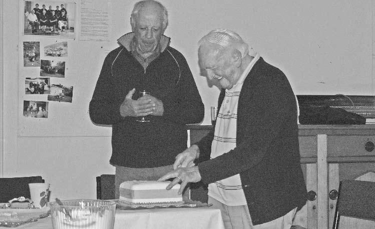 22 April 2007 Oamaru News Ecology, Justice & Religion Oamaru played host to Fr Sean McDonagh, a Columban Missionary Priest and theologian on 29 February at St Kevin s College Auditorium.