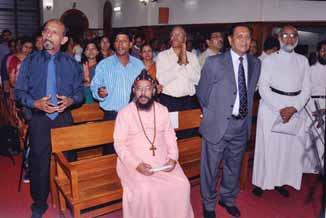 Paul's Marthoma Syrian Church welcomed the chief guest, Guardian Minister, Hon. Shri. Ganeshji Naik, Padmabhushan Chandu Borde (Former Cricket Captain Team India), Bishop Dr.