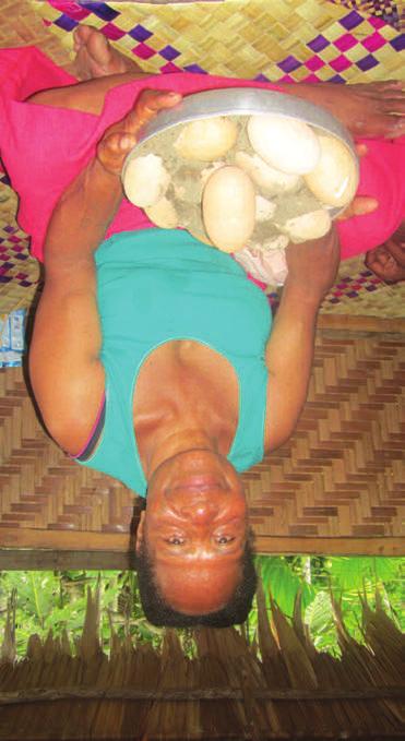 ruralindastri Janueri 8-14, 2015 Wantok P23 Tupela PNG NGO winim UNDP TUPELA projek we ol komyuniti long PNG i go pas long ol i kisim namba long intanesenel level.