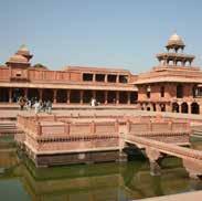 Agra region Agra-Fatehpur Sikri, Barsana, Bateshwar, Chambal Sanctuary, Etawah Lion Safari, Gokul, Nandgaon, Mathura, Vrindavan Lucknow region Lucknow, Bithoor, Dewa Sharif, Dudhwa, Katarnia Ghat,