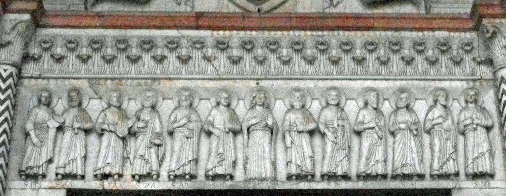Lucca Duomo West façade, central doorway, lintel The lintel of the central doorway to the Duomo shows thirteen standing figures; these represent