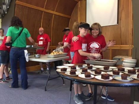 While there they served in a public school where they held a VBS/Sports Camp and also served meals to the community in two locations with Common Ground Ministries.