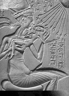 Tutankhaton becomes Tutankhamen Tutankhamon came to throne as a
