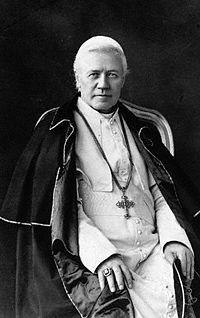 Seite 8 von 21 Pope Pius X after his election On July 20, 1903, Leo XIII died, and at the end of that month the conclave convened to elect his successor.