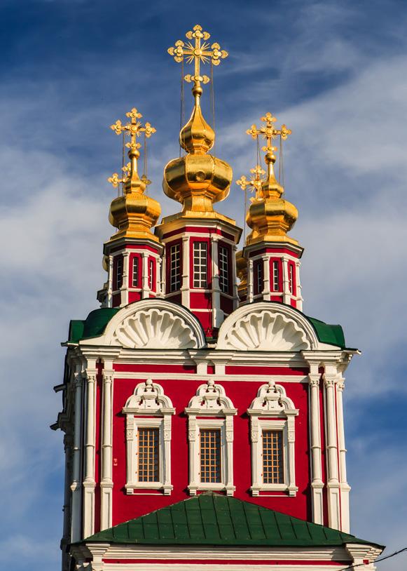 Thursday, May 31: Moscow Tour two of the Soviet Union s most interesting vestiges; Moscow s Space Exploration Museum is housed at the base of the monument named To the Conquerors of Space, a
