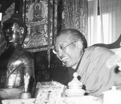 Medicine Buddha Because of Its Vastness, Offering The Entire Universe Produces Great Merit Continuing the Very Venerable Khenchen Thrangu Rinpoche s teaching on the Medicine Buddha.