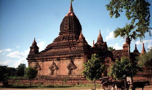 The Early period ๑๓๙๐-๑๖๖๐ / 850 1120 8. Nanpaya Temple (No.
