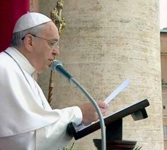 Pope Francis Easter message of Hope 2016-03-27 O give thanks to the Lord, for he is good, for his mercy endures for ever (Ps 135:1) Dear Brothers and Sisters, Happy Easter!