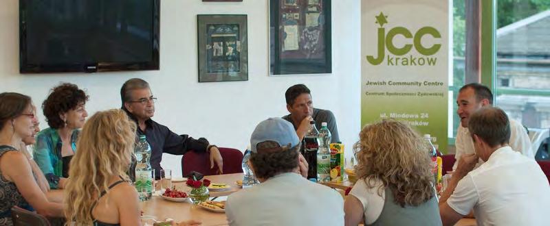 Creating all-inclusive, multi-generational communities Jewish Community Centers in Kraków and Warsaw The Kraków Jewish Community Center (JCC) has shown amazing growth in membership and event