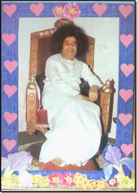 CHAPTER 2 BIRTHDAY NOT CHANGE Today gave a picture. On one side is seen sitting on a throne in a white robe.