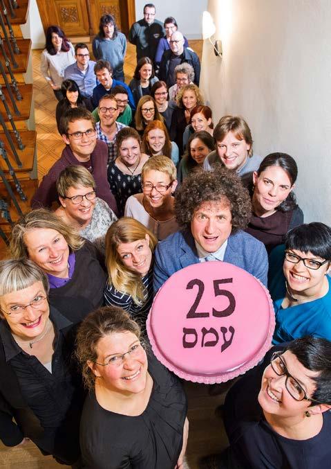 InTouch June 2016 News from the Museum DR. HANNO LOEWY The Jewish Museum Hohenems Celebrated its 25th birthday on April 10, 2016 We are excited about the response to our work.
