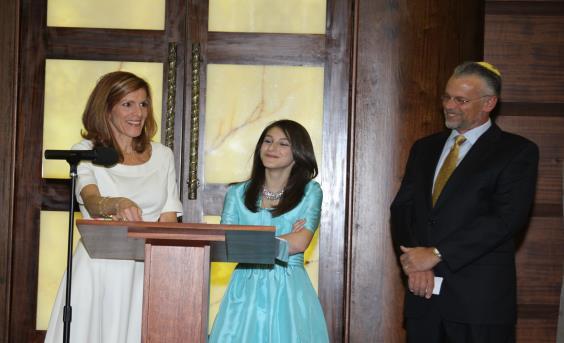 Amy and Mitchell Kaye Having our daughter s Bat Mitzvah at Chabad was the
