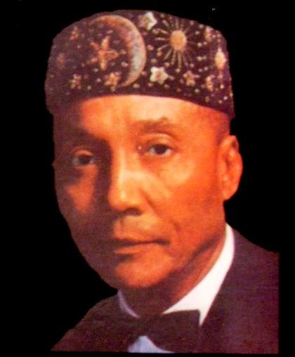 10 UNITY By Messenger Elijah Muhammad [Editor s Note: Many Muslims and Black people in general are familiar, no doubt, with books written by the Honorable Elijah Muhammad, tapes recorded by him and