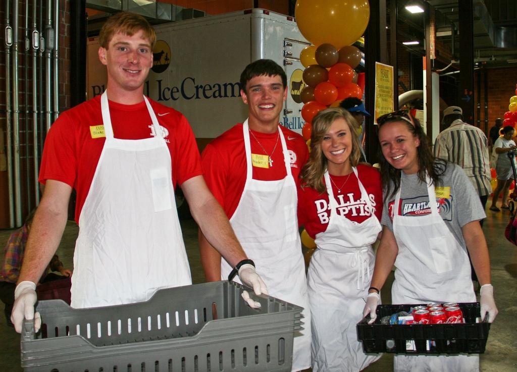 Students Serve at Feast of Sharing For the fourth consecutive year, the Dallas Baptist University Athletic Department took part in the annual Feast of Sharing, hosted by H-E-B/Central Market.