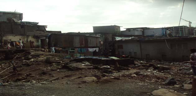 Housing: In Greater Mumbai (NFHS 2 and NFHS 3) and Nagpur (NFHS 3) data were collected from slum and non-slum areas.