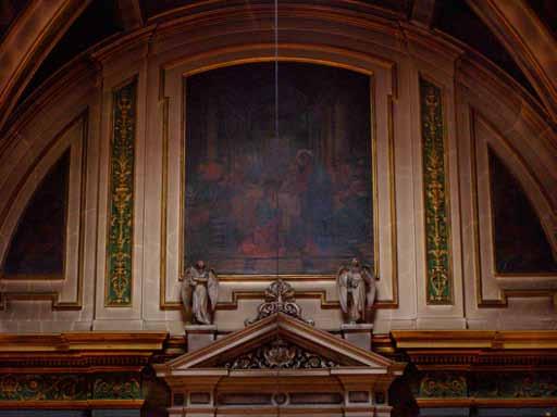 Three paintings above the Altar - the two side panels represent 2 angels