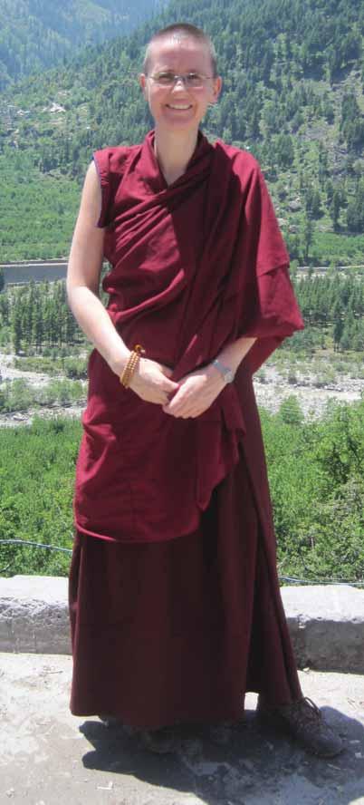 Dharma and the MODERN WORLD THE JOY OF STUDY Geshe Kelsang Wangmo s Path to Becoming the World s First Female Geshe In April 2011, Geshe Kelsang Wangmo made history by becoming the first female