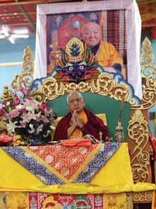 Rinpoche then led the well attended 100 Million Mani Retreat at Idgaa Choizinling Dratsang, Gandan Monastery, Ulaanbaatar, Mongolia.