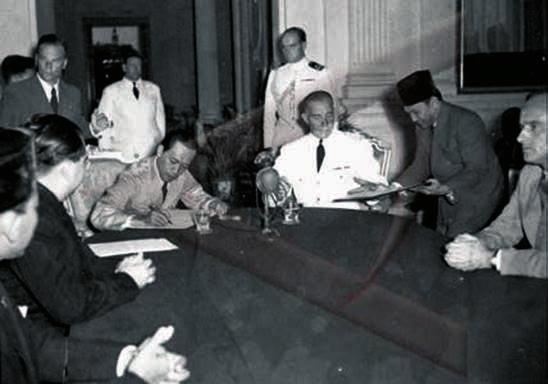 reports to Sultan Hamengku Buwono that his forces are ready to enter Jogjakarta, 29 June