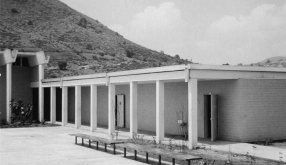 BYU Studies Quarterly, Vol. 52, Iss. 4 [2013], Art. 5 112 v BYU Studies Quarterly First buildings at Benemérito, c. 1964. Photo from record book kept by staff of Benemérito.
