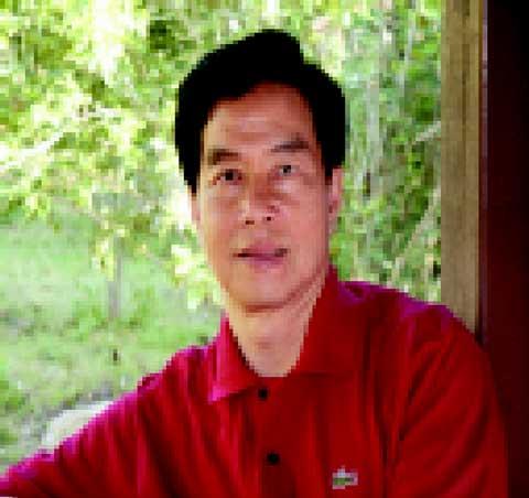 About the Authors Master Mantak Chia Master Mantak Chia is the creator of the Universal Healing Tao System and is the director of the Universal Healing Tao Center and Tao Garden Health Spa & Resort