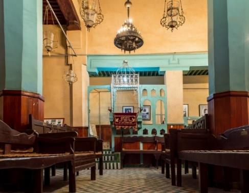 Ibn Danan synagogue You will also have time to walk through the maze of alleyways, which are too narrow for motorized vehicles and with the up and down slopes, a walking tour that is only suitable
