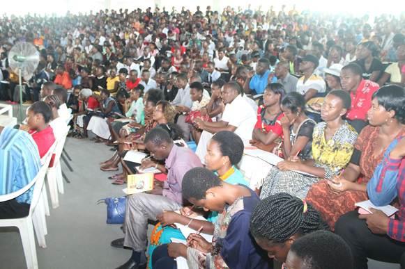 The main hall could not be enough to accommodate all the youths who came to attend the conference.