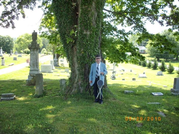 He showed me other graves of Confederate veterans in the cemetery, including one of the three Confederate Immortal 600 buried in the cemetery.