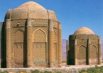 Figure 4. Towers of Kharraqan.