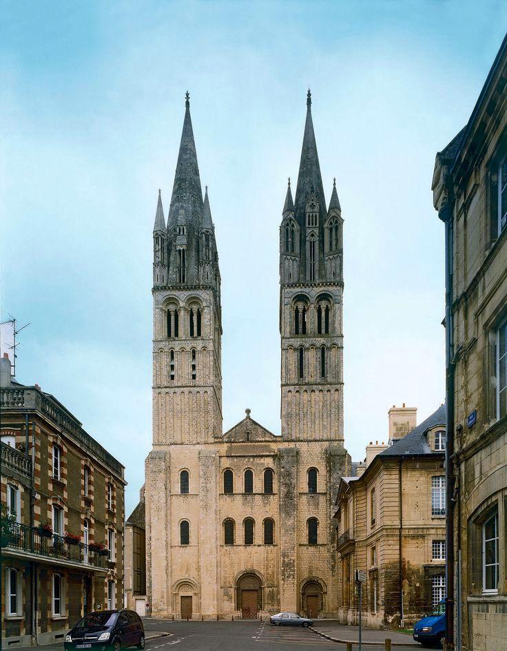 Normandy/England West Facade of Saint Etienne France 1067 Originating from the tradition of Carolingian and ottonian westworks but reveals a new unified organizational scheme Four large buttresses