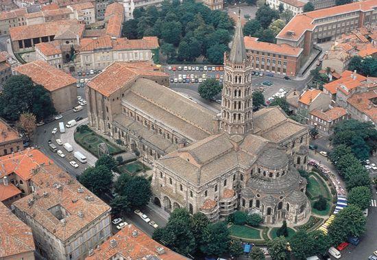 France/N. Spain Aerial view of saint sernin Toulouse France 1070-1120CE Dwarfing the Vignory, is Saint Sernin at Toulouse.