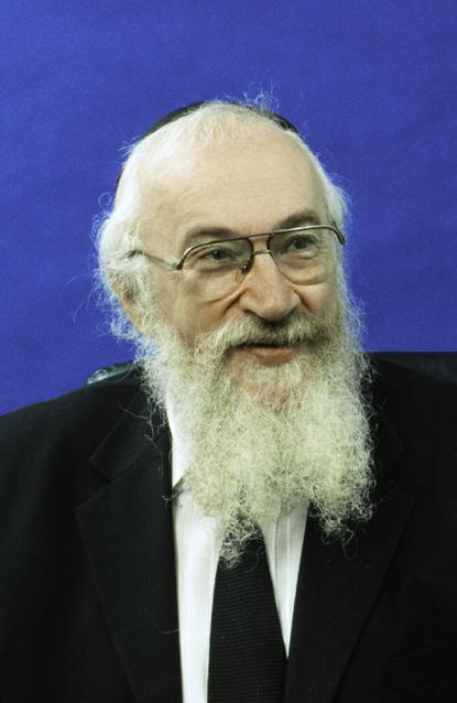 DAF 20:10, ELUL 5772 - TISHREI 5773 / SEPT.-OCT. 2012 ONE OF RAV BELSKY S wellknown contributions to the tzibbur has been his formal involvement in kashrus hashgachah for more than 20 years.