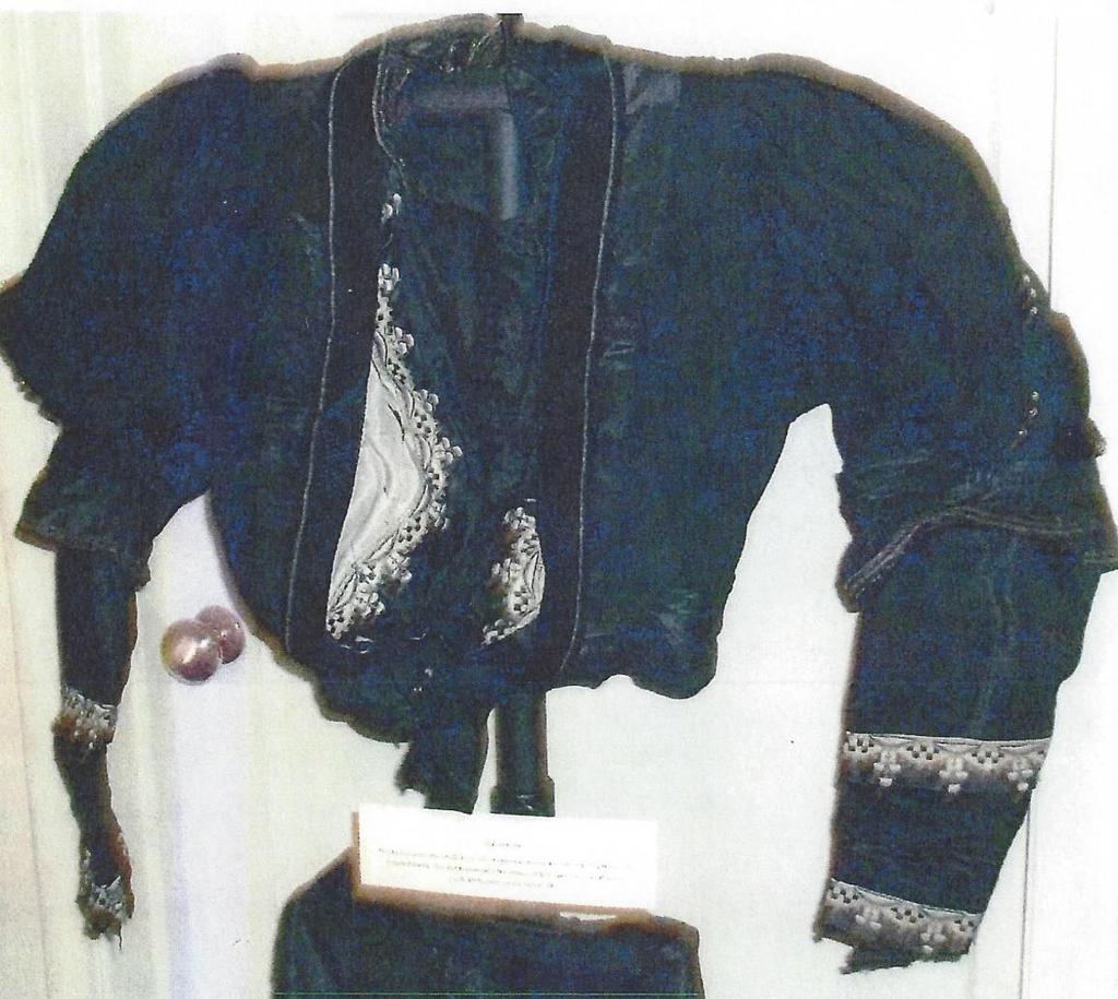 81 Grantsville D. U. P. BLOUSE BELONGING TO JANE HUNTINGTON EASTHAM This blouse belonged to Jane Huntington Eastham (1817-1889). Jane was born 22 March 1817 in Chaddesley, Lancashire, England.