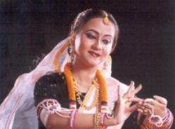Devi being the daughter of renowned classical Manipuri dancers & dance exponents, Guru Bipin Singh and Guru Kalavati Devi, was initiated into the world of dance and music at a very tender age.