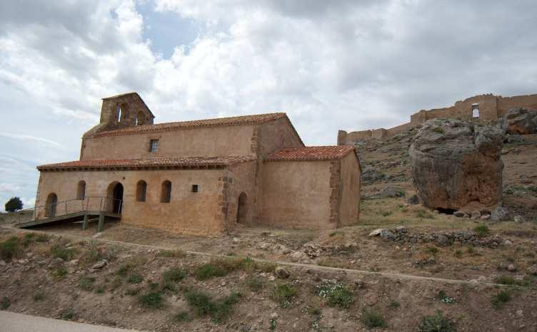 Figure 66: San Miguel de Gormaz, view of the church beneath the fortress.