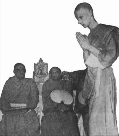 Newspaper Articles 101 MONKS BUT THEY DON T BELIEVE IN GOD By Allen Andrews and here they are at prayer in London A barefoot bespectacled Englishman