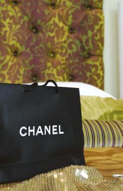 browse in boutiques and department stores for luxuries and everyday purchases.