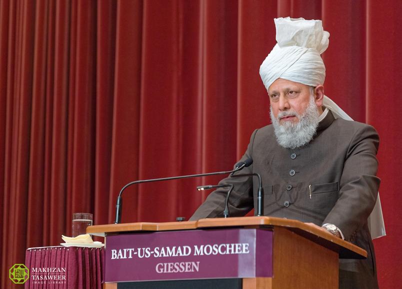 Beginning his address, Huzoor said: This mosque is named Baitus-Samad.