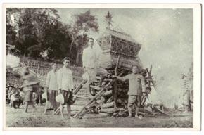 Buddhist Archive Luang Prabang EAP A 009 Cremation of Tjao Phaya Luong Mouangchan (Ajan Thongdee) Grandfather of Sathou Yai Banks of the river Nam Khan.