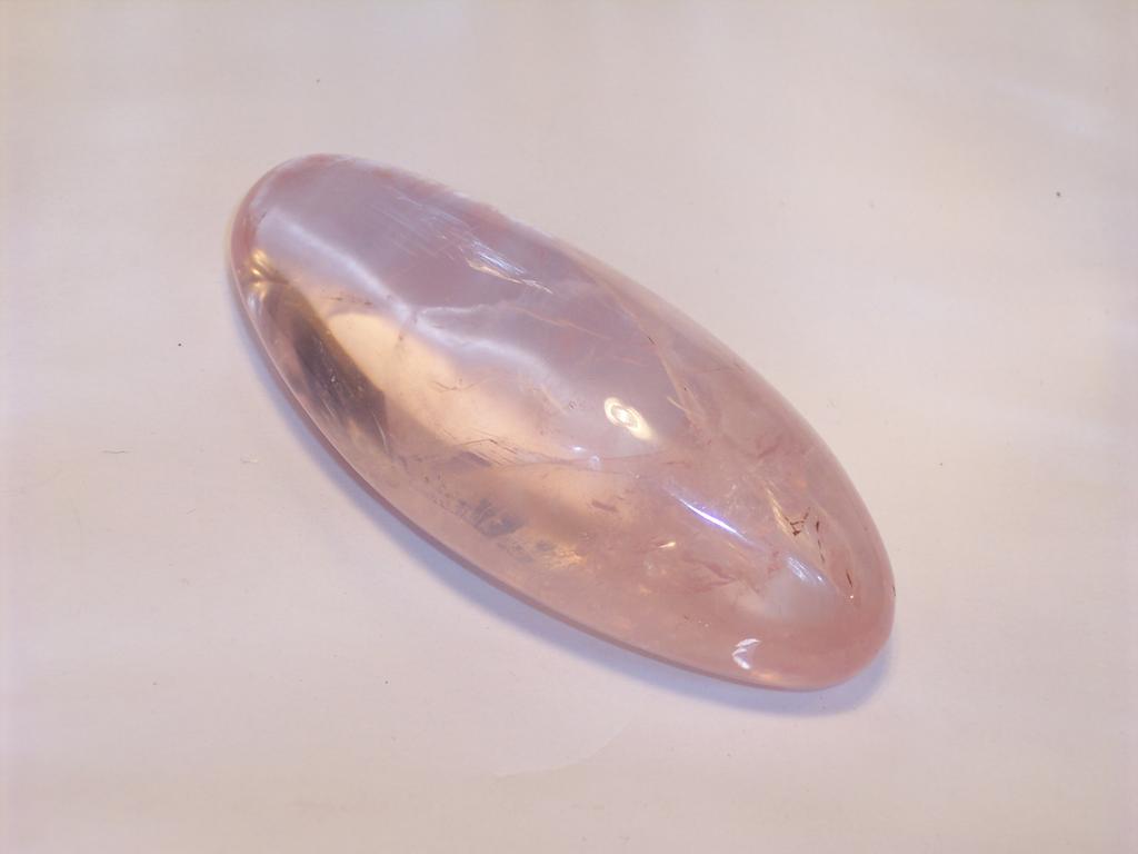 Copyright 2010 Certified Crystal Healer Ashley Leavy STARRY ROSE QUARTZ HEALING VISUALIZATION: The following exercise may help your client to intuitively discover any reasons they may be experiencing