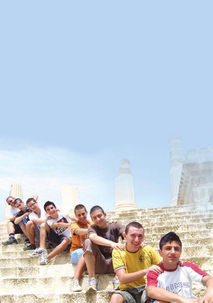 by Clint Rizzo of Savio College A Voluntary Experience in Tunisia None of us knew what to expect.