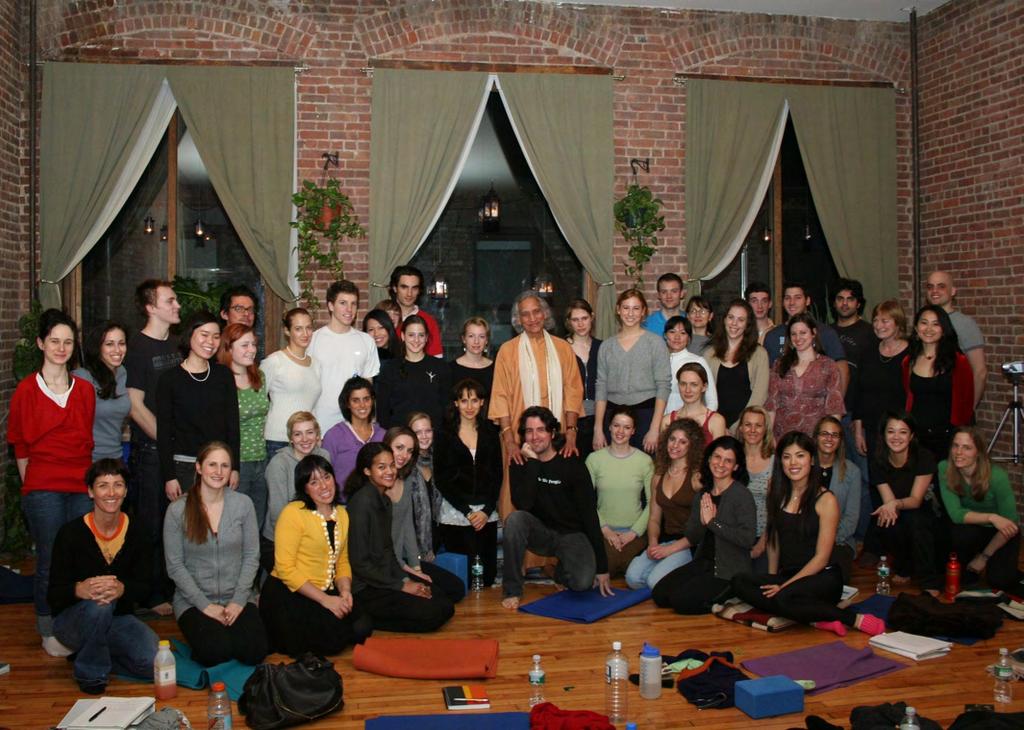 SPECIAL TEACHER TRAINING EVENT GURU DEV - AMRIT DESI The Essence of Yoga