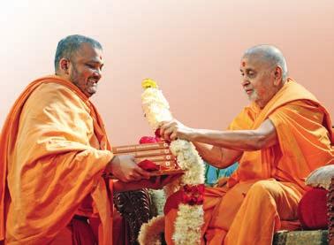 Swaminarayan Bhashyam A New Commentary on the Prasthantrayi Swamishri honours and inaugurates the Swaminarayan Bhashyam by Swami Bhadreshdas in 2007, Ahmedabad In the Indian tradition of philosophy