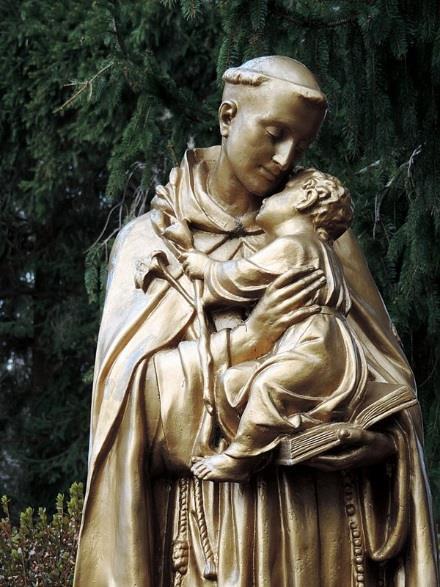St. Anthony of Padua South Drive of Our Lady of Angels Convent St. Anthony was born in Portugal in 1195. At a young age, he joined the Augustinian order.