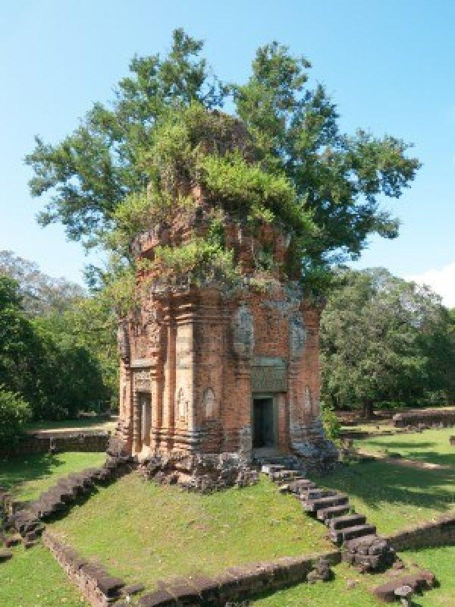 Lonely Planet review for Temples of Roluos The very first site of the ancient Khmer civilisation was