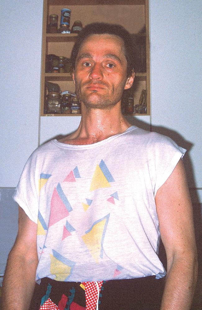 This is what the author Tapio Koski looked like right after his first marathon in May 1999. He ran alone, left for the run at 8:00 PM, and arrived home shortly after midnight at 0:19 AM.
