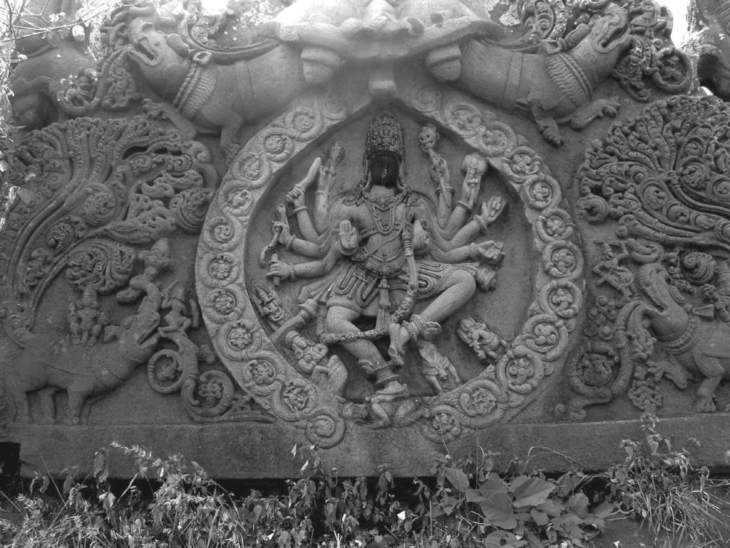 The Giant Dance of Shiva 19 IMAGE: HTTP://WWW.DIKSOOCHI.BLOGSPOT.IN 9 vols (Calcutta: Advaita Ashrama, 1 8, 1989; 9, 1997), 8.171. 3. Complete Works of Sri Aurobindo, 2.609. 4.