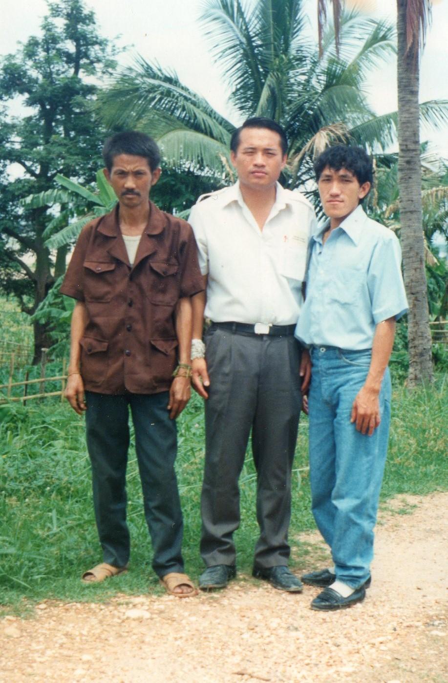 From left to right: Boua Hae Yang, Terry Tong Ger Yang, and Moua Pao Yang,