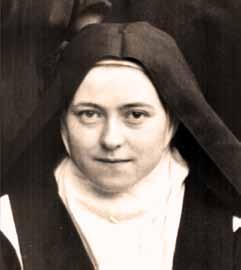 The relics have traveled thousands of kilometers through five continents. Now, St. Therese comes to visit the Christians of Israel and Palestine. There is no need to introduce and present Therese.